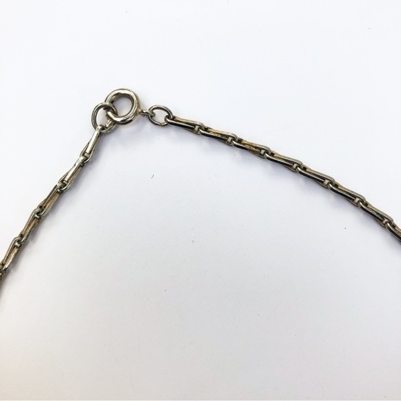 Thin anchor chain/ long link necklace in silver - Picture 5 of 7
